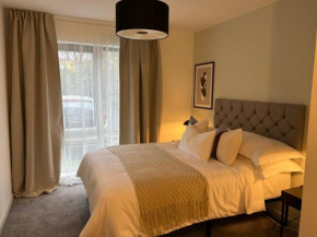 Stunning City Centre Home From Home + Free Parking